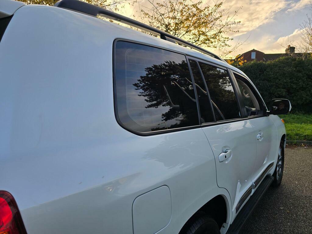 Toyota Land Cruiser V8 4.5L Null White #34