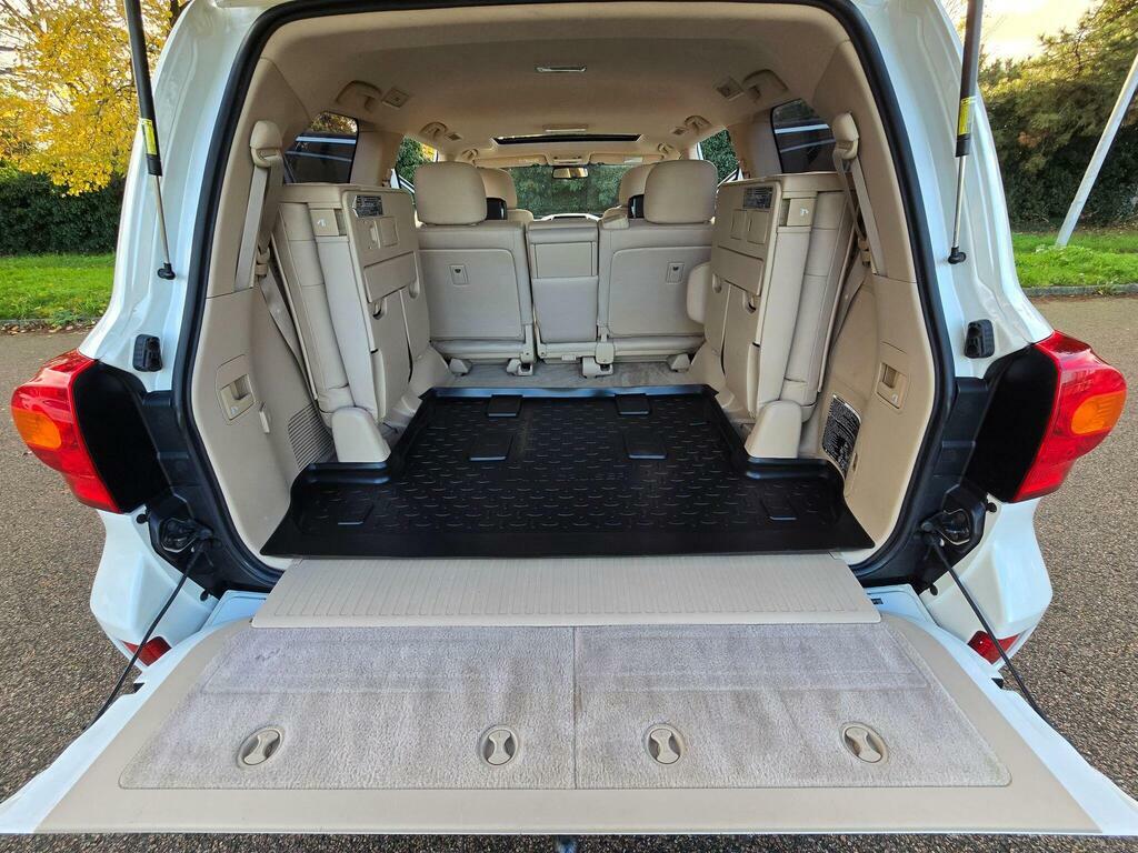 Toyota Land Cruiser V8 4.5L Null White #43