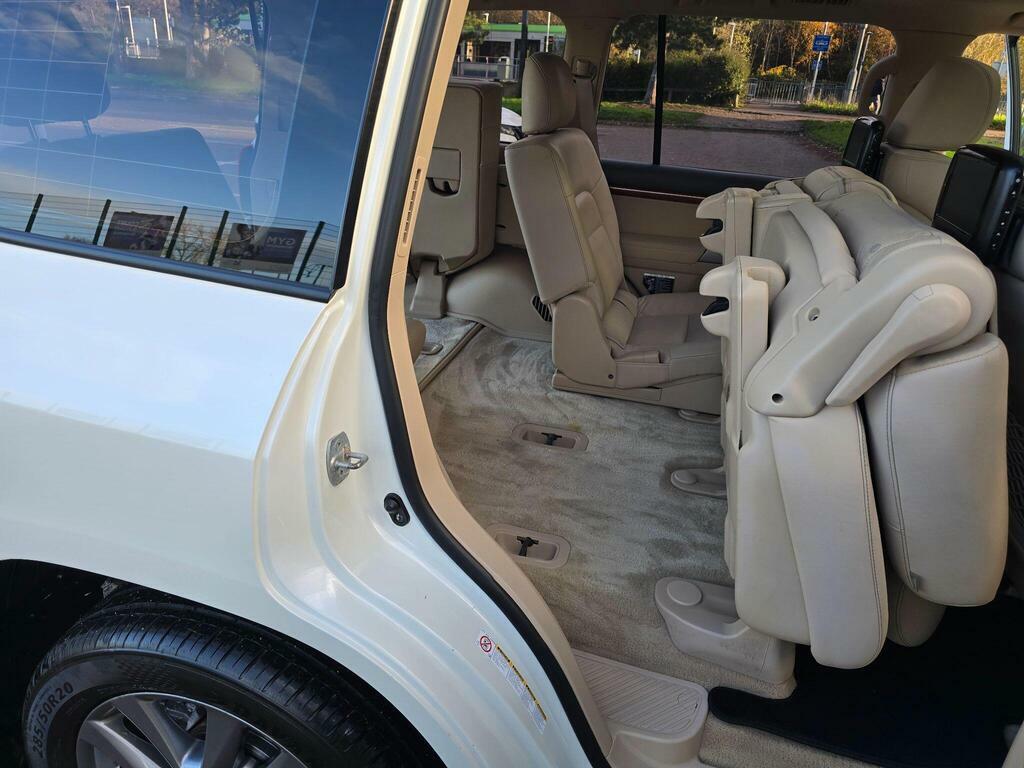 Toyota Land Cruiser V8 4.5L Null White #89