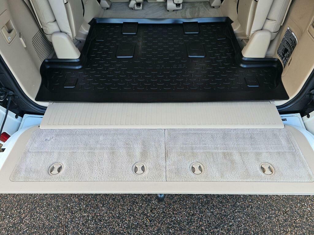 Toyota Land Cruiser V8 4.5L Null White #38