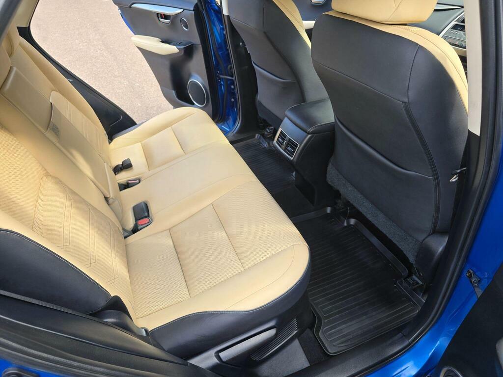 Lexus NX 2.5 300H Premier Suv Hybrid E-cvt 4Wd E Silver #32