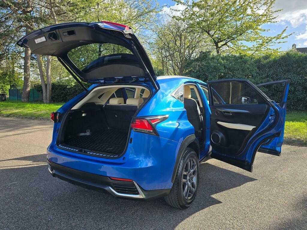 Lexus NX 2.5 300H Premier Suv Hybrid E-cvt 4Wd E Silver #40