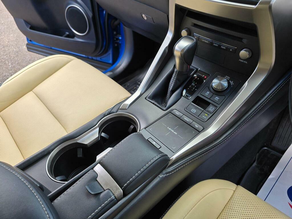 Lexus NX 2.5 300H Premier Suv Hybrid E-cvt 4Wd E Silver #90