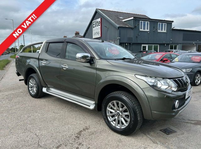 Mitsubishi L200 2018 2.4 Di-d Dc Barbarian Pickup Double Cab D Green