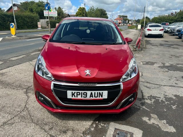 Peugeot 208  Black #16