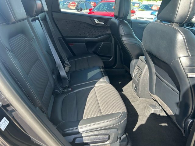 Ford Kuga 2020 1.5 Ecoblue Titanium First Edition Suv Di HK20DXH Black #6