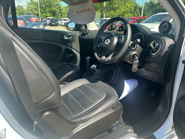 Smart Fortwo Coupe 2018 1.0 Prime Coupe Euro 6 Ss White #4