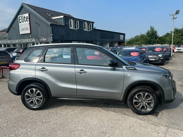 Suzuki Vitara 2021 1.4 Boosterjet Mhev Sz4 Suv Hybrid SH21ZWP Grey #2