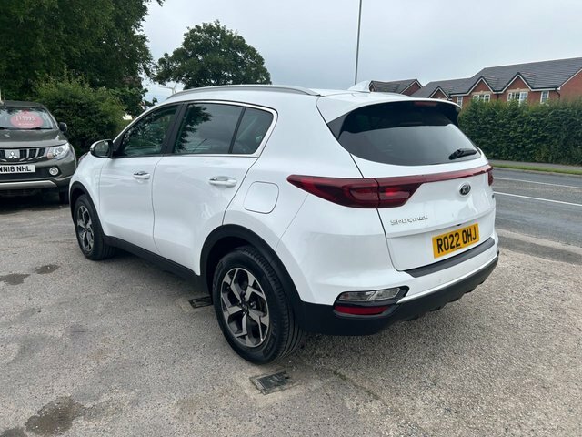 Kia Sportage 2022 1.6 Crdi Mhev 2 Suv Hybrid Dct Eur RO22OHJ White #2