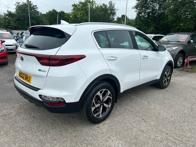 Kia Sportage 2022 1.6 Crdi Mhev 2 Suv Hybrid Dct Eur RO22OHJ White #3