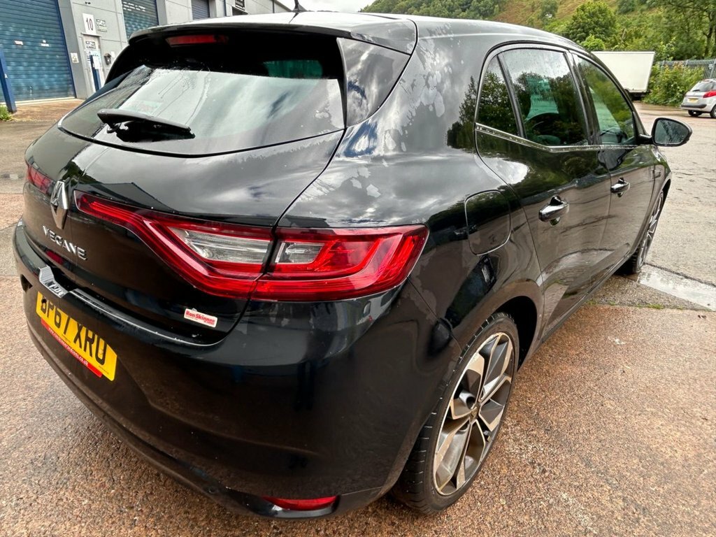 Renault Megane 1.2L Dynamique S Nav Black #4