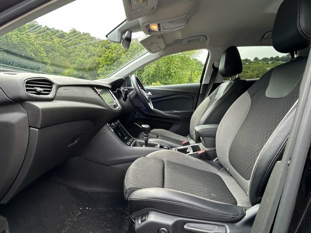 Vauxhall Grandland X 1.2L Sri Nav Black #6