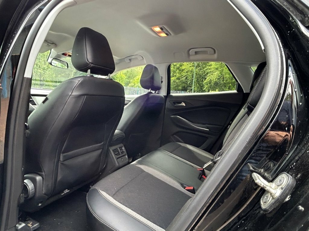 Vauxhall Grandland X 1.2L Sri Nav Black #5