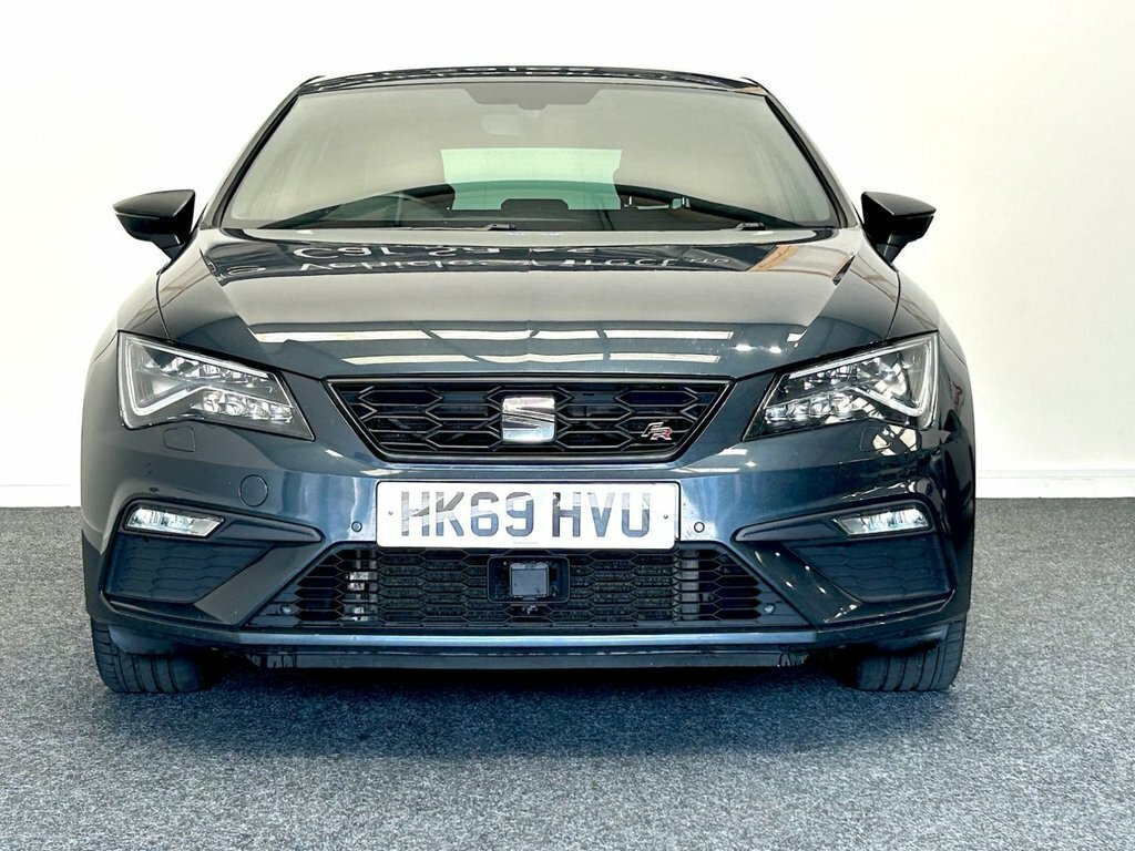 Seat Leon 1.5L Fr Black Edition HK69HVU Grey #2