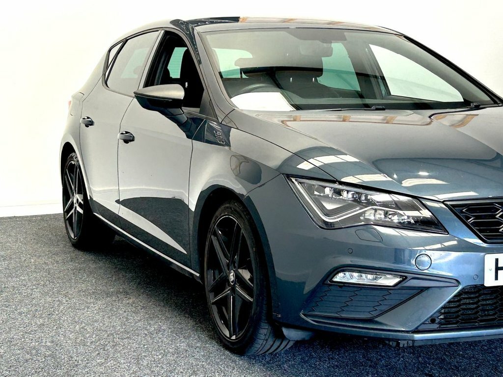 Seat Leon 1.5L Fr Black Edition HK69HVU Grey #6