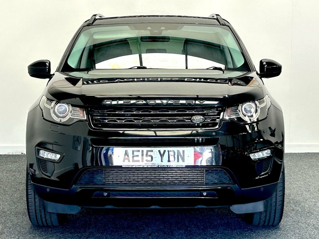 Land Rover Discovery Sport 2.2L Hse Luxury Black #2