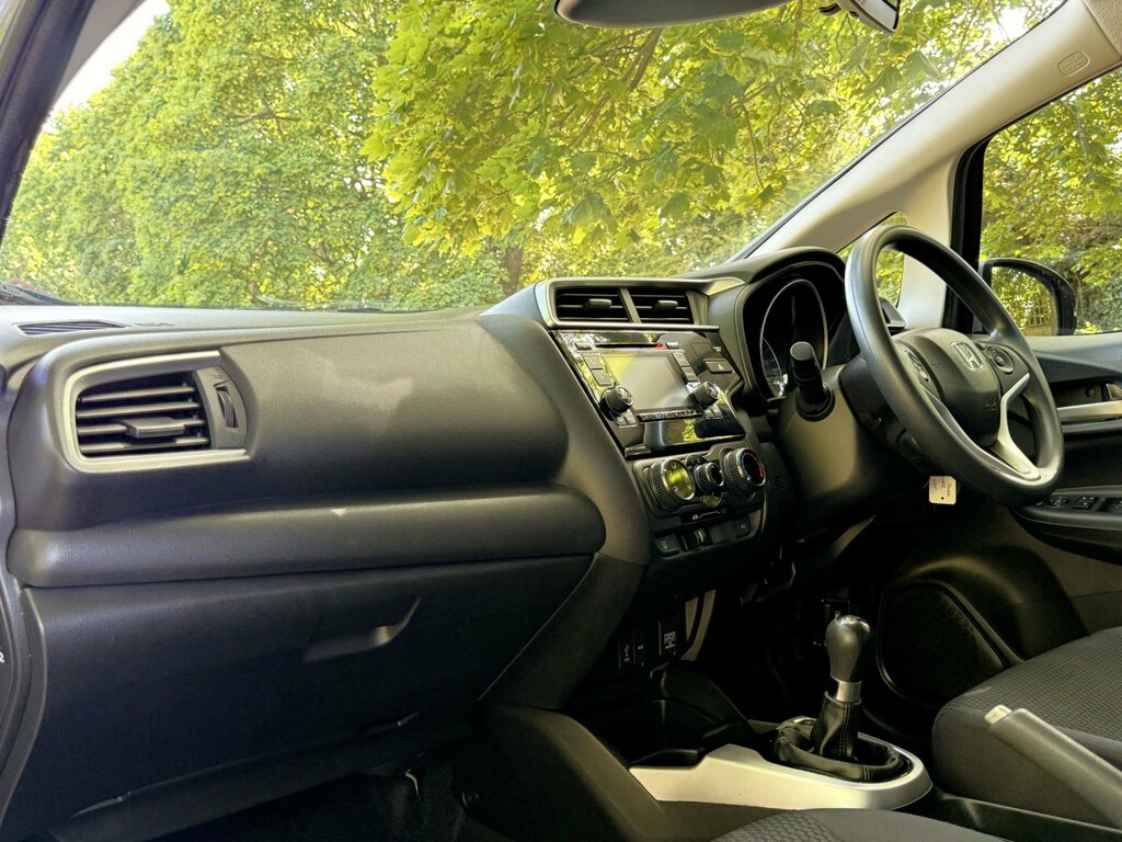 Honda Jazz S Hatchback Euro 6 Ss OW18VZY Silver #4