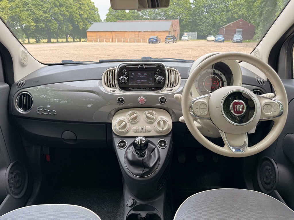 Fiat 500 Lounge Hatchback Euro 6 Ss YG17NZC #3