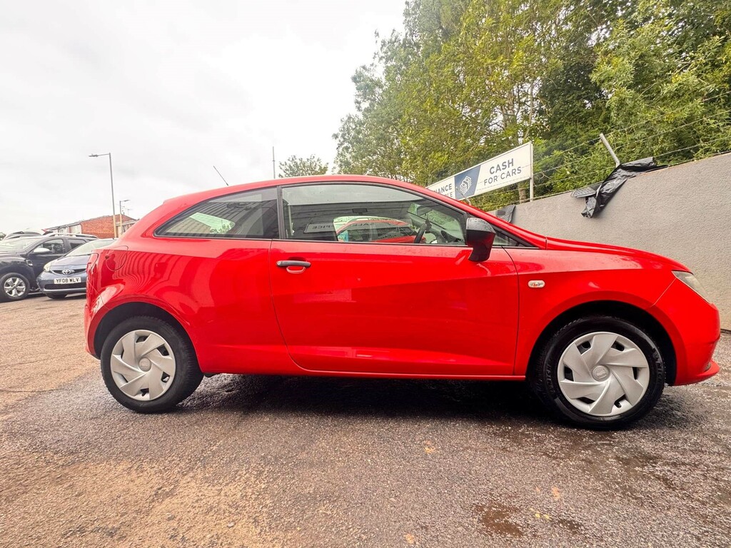 Seat Ibiza Hatchback Red #4