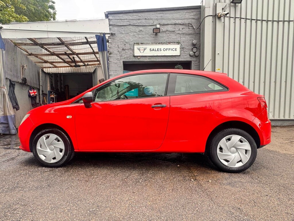 Seat Ibiza Hatchback Red #2