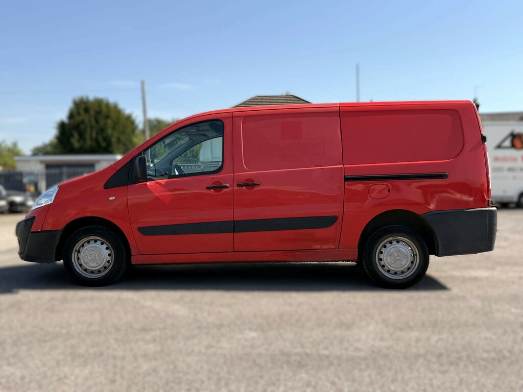 Peugeot Expert Mpv Red #3