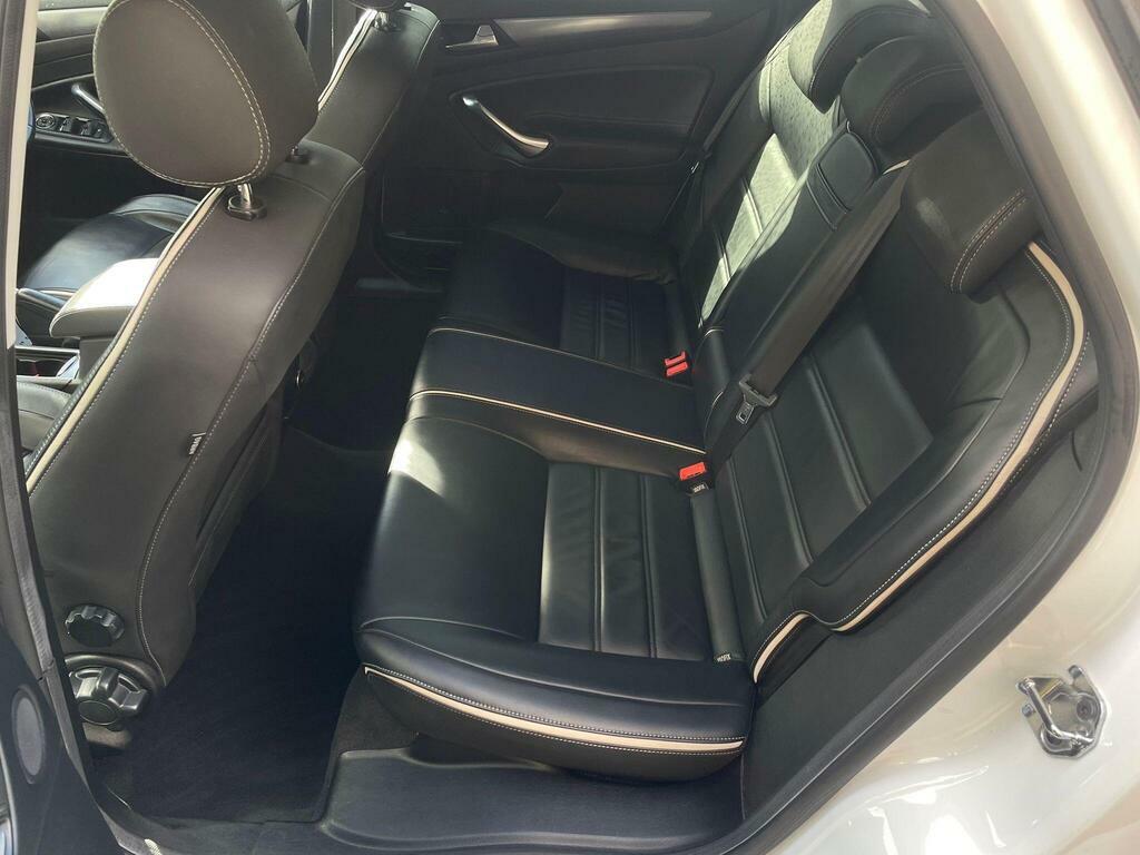 Ford Mondeo Zetec Silver #14