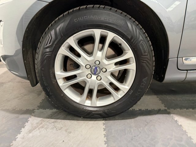 Volvo XC60 2.4 D5 Se Lux Nav Suv Awd Euro 6 PY65ERO Grey #6