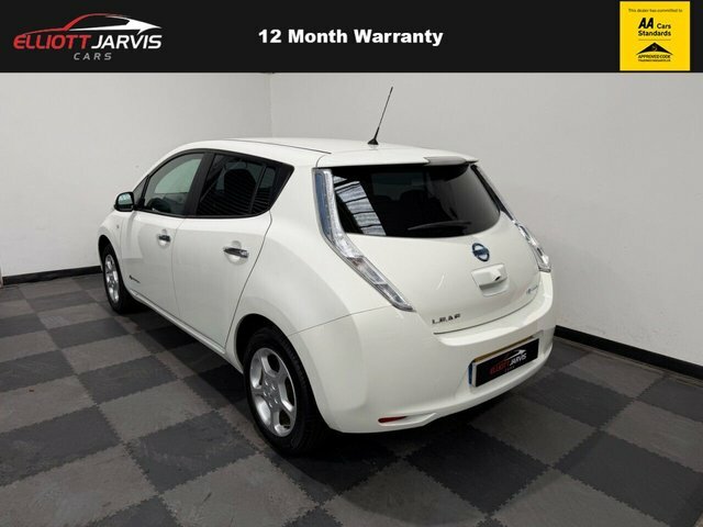 Nissan Leaf 30Kwh Acenta Hatchback 109 Bhp White #3