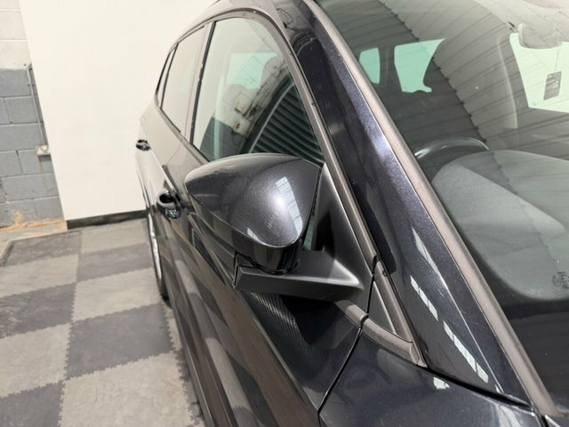 Skoda Karoq Edition Green #74