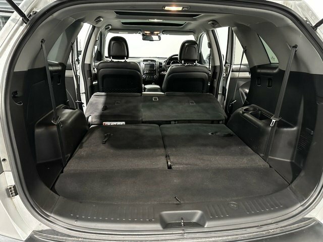 Kia Sorento Crdi Kx Silver #40