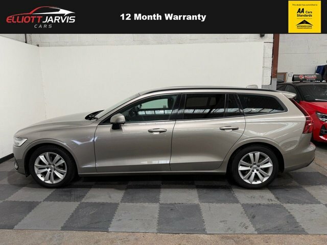 Volvo V60 2.0 D3 Momentum Estate Euro 6 S DX19UAV Grey #4