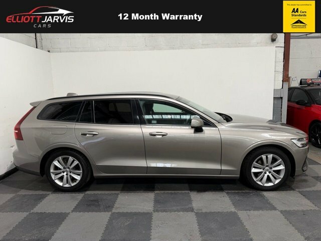 Volvo V60 2.0 D3 Momentum Estate Euro 6 S DX19UAV Grey #2