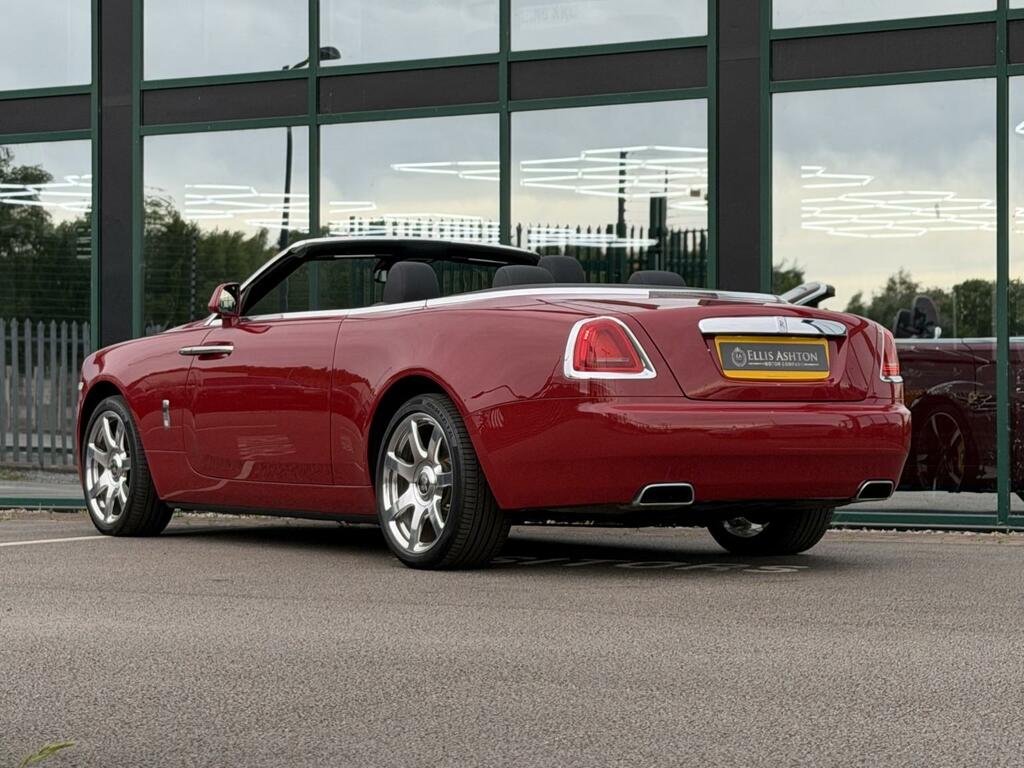 Rolls-Royce Dawn Convertible 6.6 V12 201717 Red