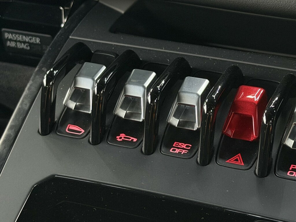 Lamborghini Huracan 5.2 V10 White #57