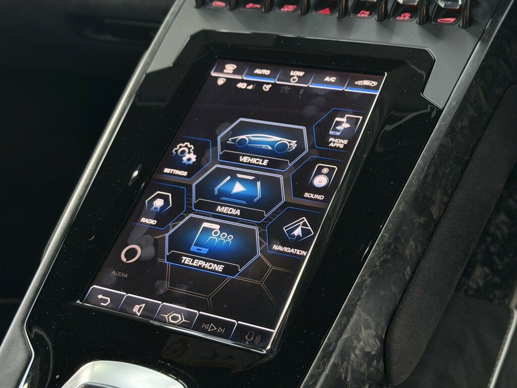 Lamborghini Huracan 5.2 V10 White #52