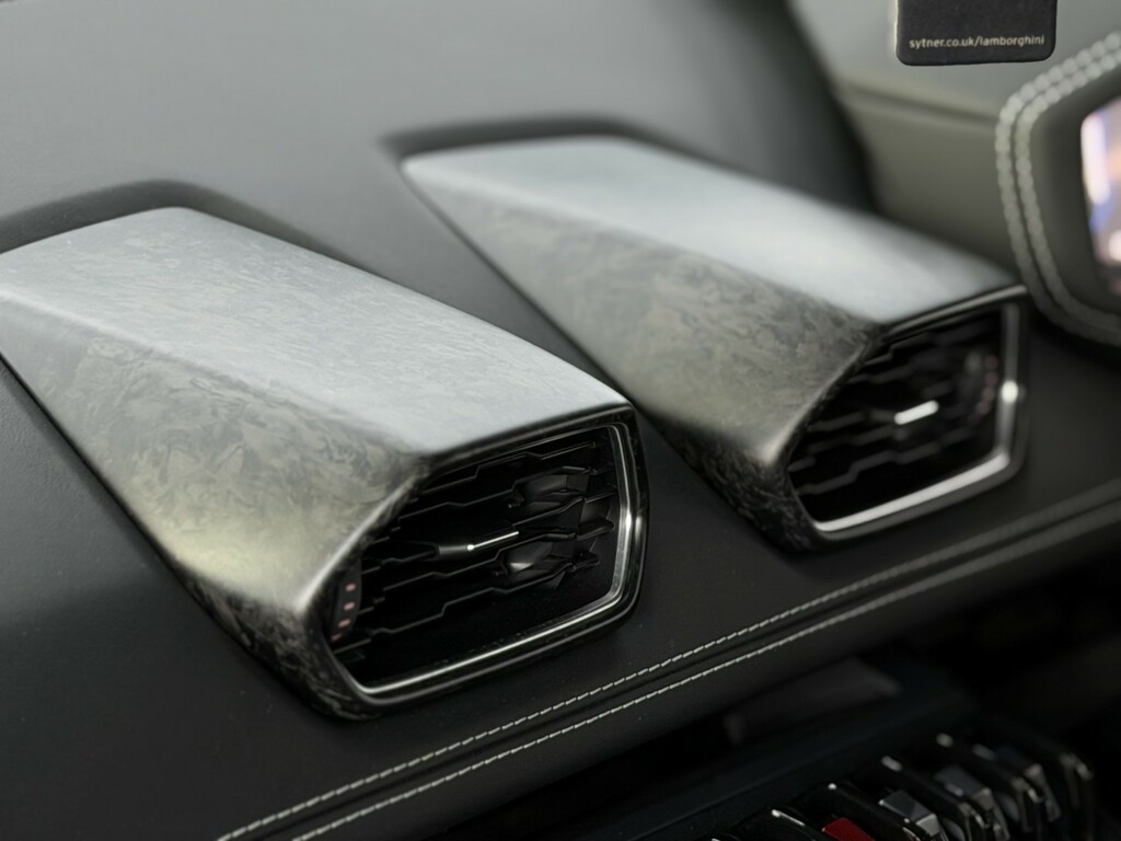 Lamborghini Huracan 5.2 V10 White #48