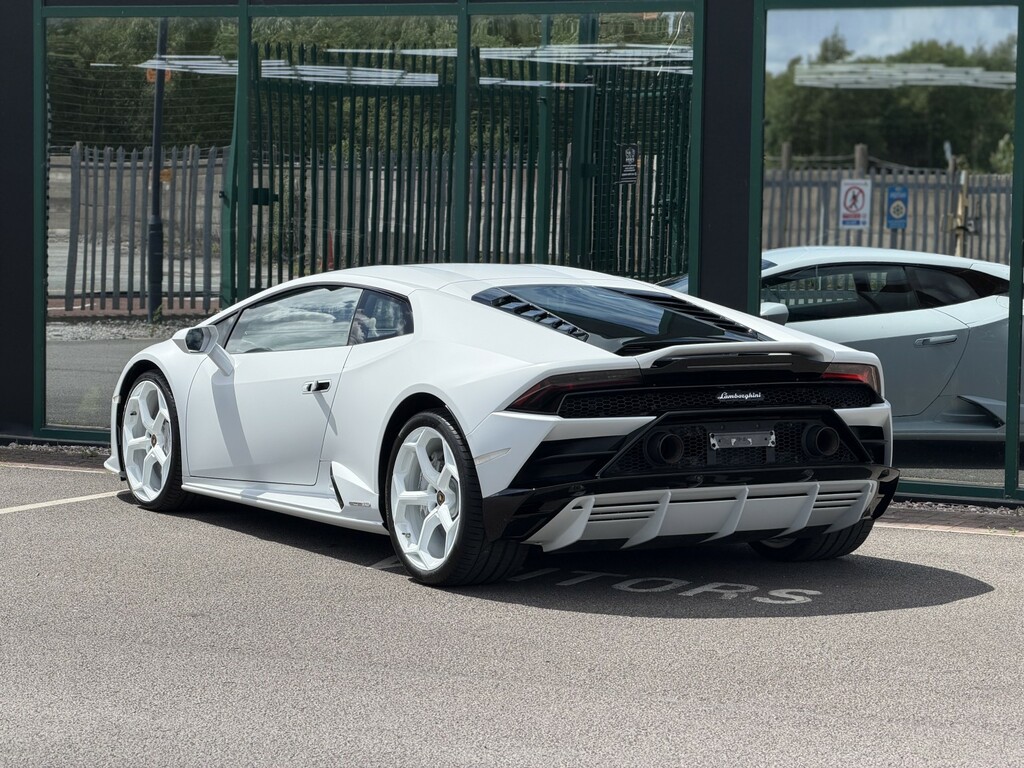 Lamborghini Huracan 5.2 V10 White #84