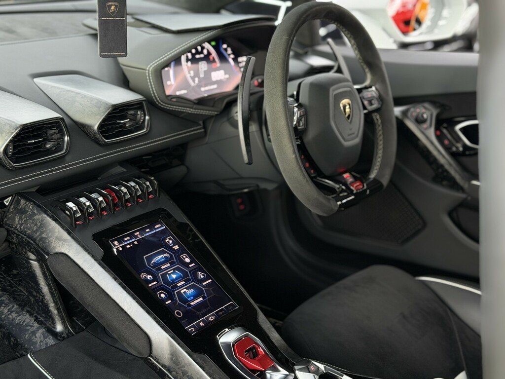 Lamborghini Huracan 5.2 V10 White #105
