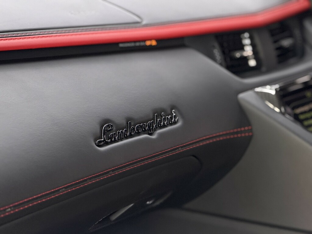 Lamborghini Aventador S Black #105