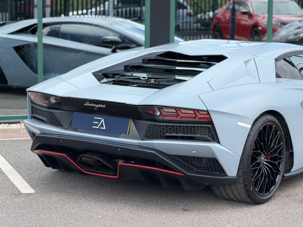 Lamborghini Aventador S Black #37