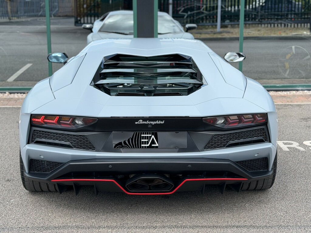 Lamborghini Aventador S Black #88