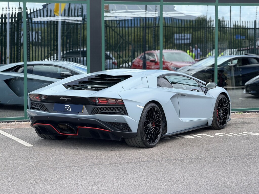Lamborghini Aventador S Black #93