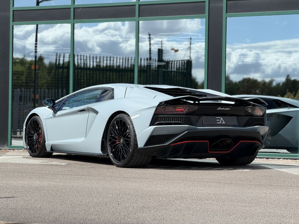 Lamborghini Aventador S Black #68