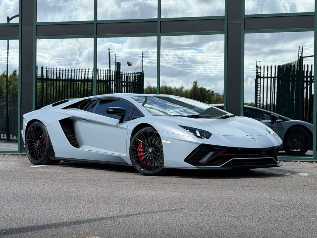 Lamborghini Aventador S Black #10