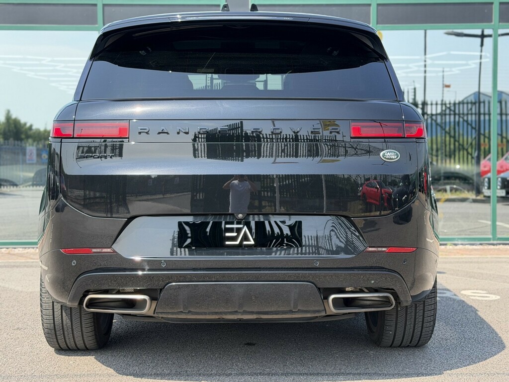 Land Rover Range Rover Sport 3.0 P510e 38.2Kwh First Edition Black #5