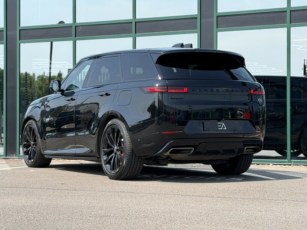 Land Rover Range Rover Sport 3.0 P510e 38.2Kwh First Edition Black