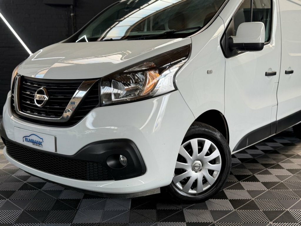 Nissan NV300 2L Acenta White #2