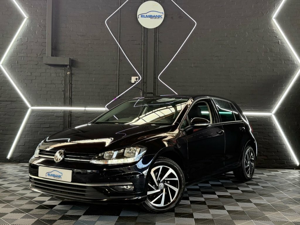 Volkswagen Golf 1.6L Match GM68SNN Black