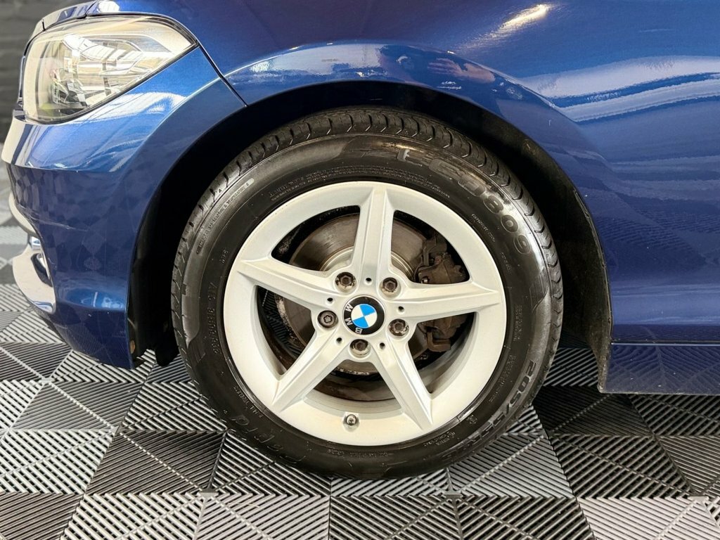 BMW 1 Series 1.5L Se SM68ZNW Blue #6