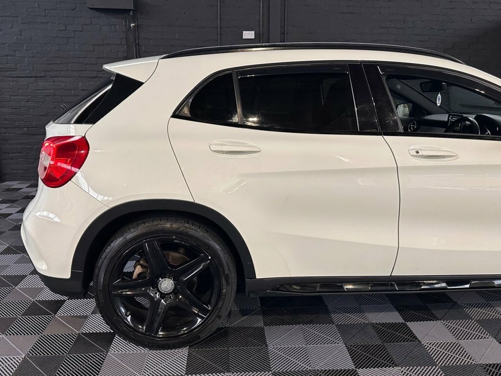 Mercedes-Benz GLA Class 2.1 Gla200 Cdi Amg Line 4Matic Silver #7
